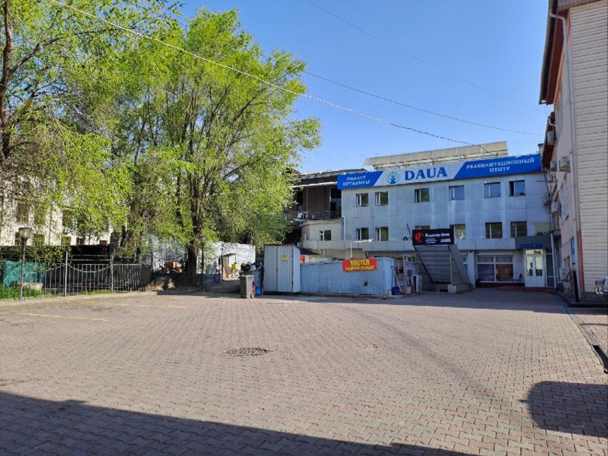 Fox Park Hostel Almaty Exteriér fotografie